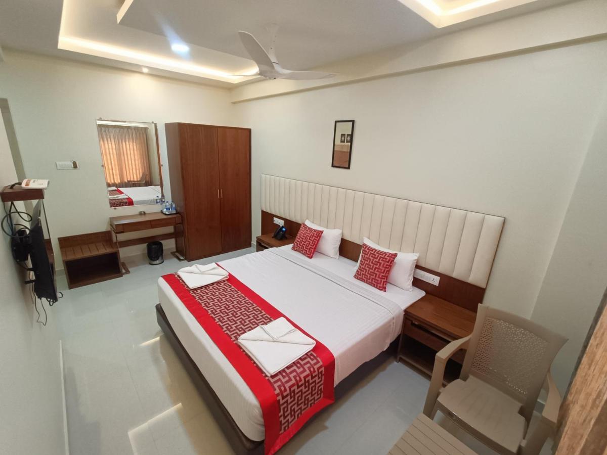 Sri Aswin Grand Hotel Nāmakkal Exterior foto