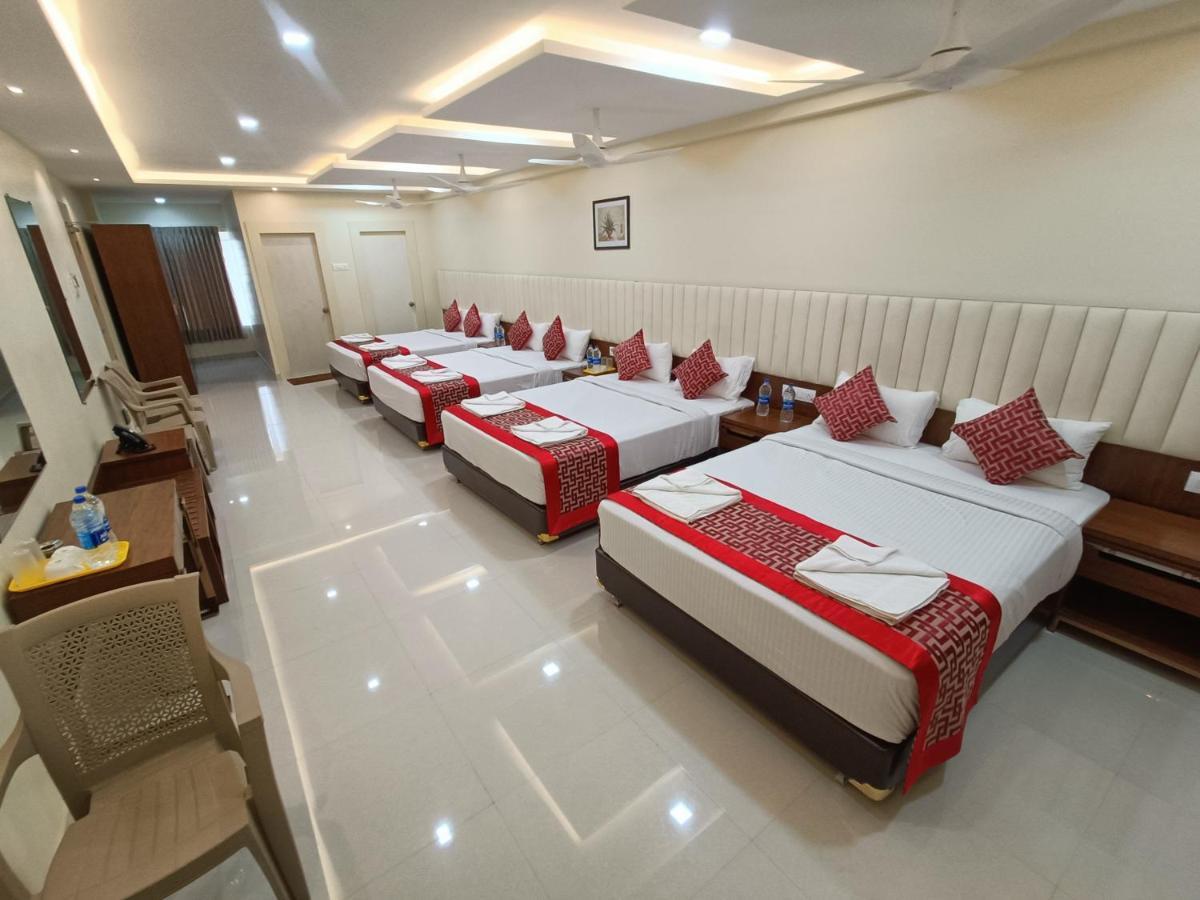 Sri Aswin Grand Hotel Nāmakkal Exterior foto