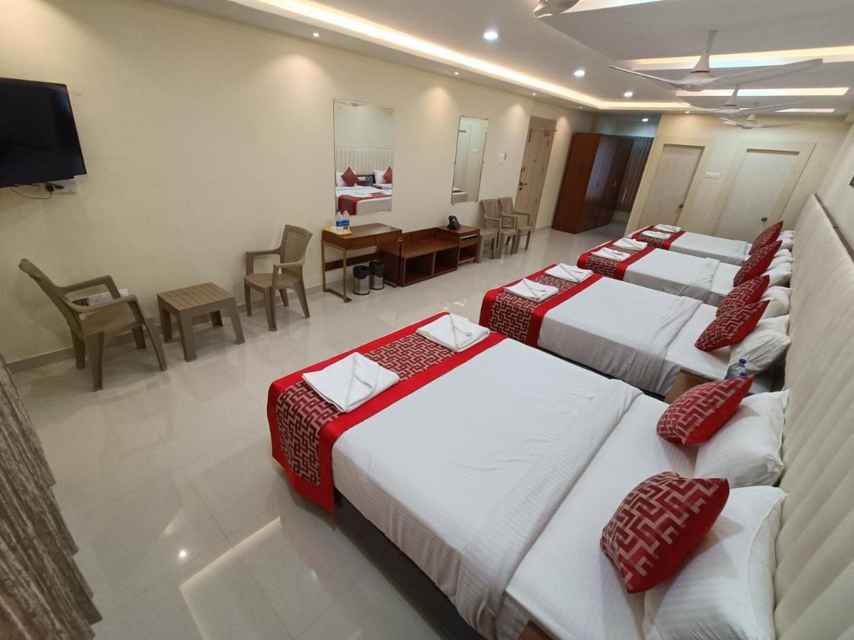 Sri Aswin Grand Hotel Nāmakkal Exterior foto